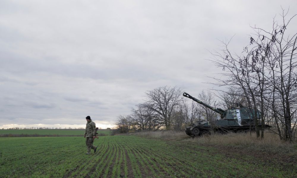 Rússia recua diante de contraofensiva da Ucrânia e ordena que tropas deixem cidade de Kherson