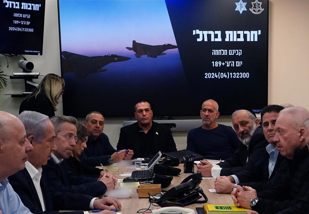 Netanyahu convoca reunião de emergência do gabinete de guerra de Israel após ataque do Irã