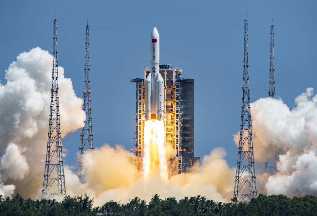 China lança o segundo módulo de sua estação espacial permanente