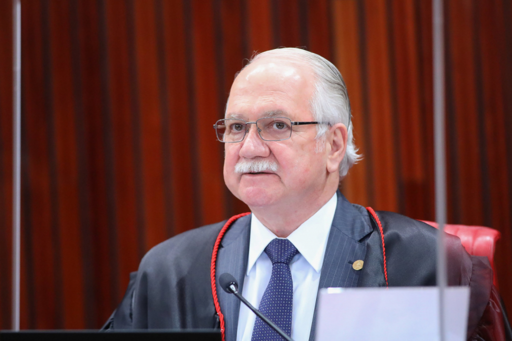 Fachin nega convite de Bolsonaro para participar de palestra sobre urnas eletrônicas