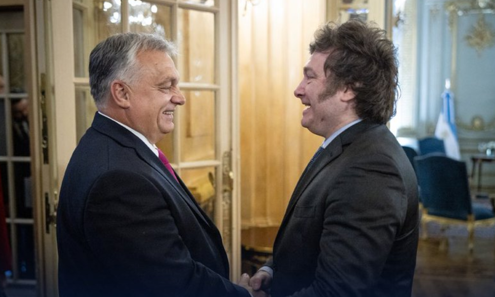 Milei e primeiro-ministro da Hungria falam em atuar juntos ‘contra a esquerda internacional’