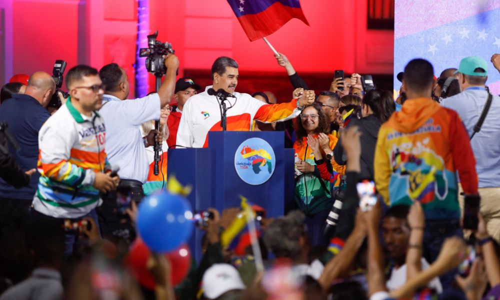 Maduro anuncia ‘nova e poderosa’ etapa da disputa territorial com a Guiana
