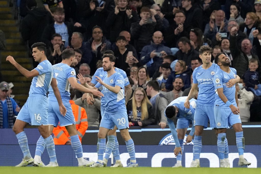 Manchester City vence Brighton e recupera liderança do Campeonato Inglês