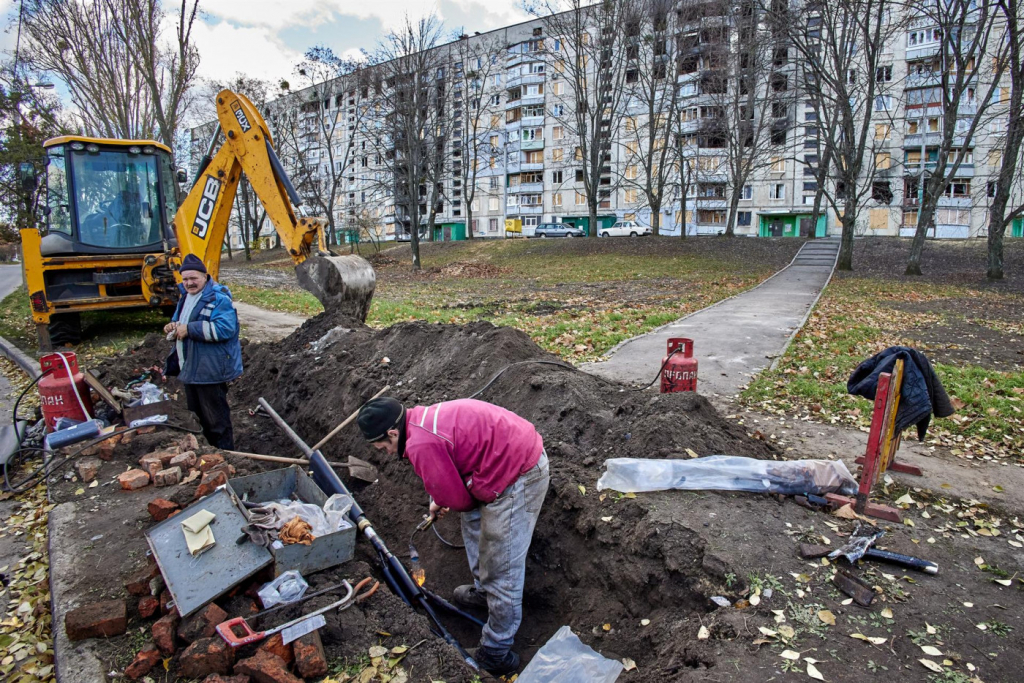 Russos colocaram minas em camas dos jardins de infância em Kharkiv, denuncia governador