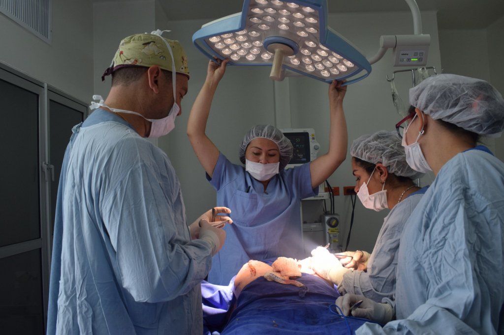 Cerca de 50 mil brasileiros aguardam por cirurgias cardíacas no SUS