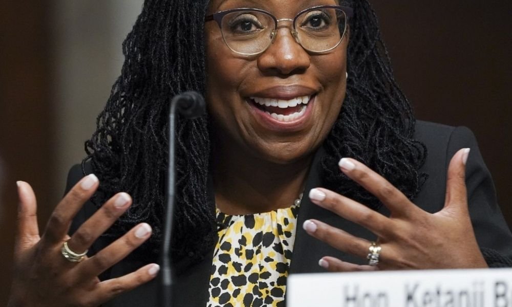 Ketanji Brown Jackson será 1ª juíza negra na Suprema Corte dos EUA
