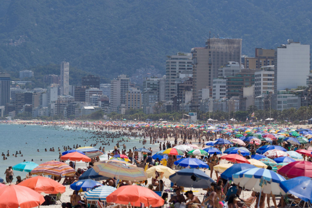 Rio de Janeiro anuncia testagem em massa contra Covid-19