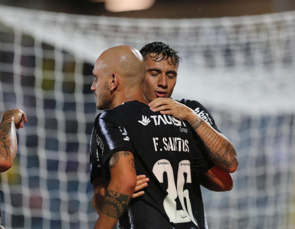 Fora de casa, Corinthians vence o Santo André por 1 a 0