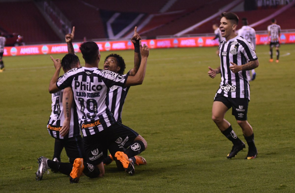 Fifa faz brincadeira com o Santos após vitória sobre a LDU na Libertadores