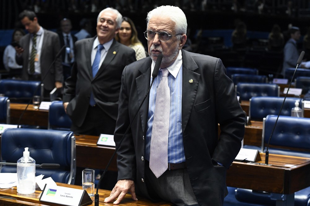 Líder do governo diz que Lula poderá trocar ministros em caso de mau ‘desempenho’ com o Congresso