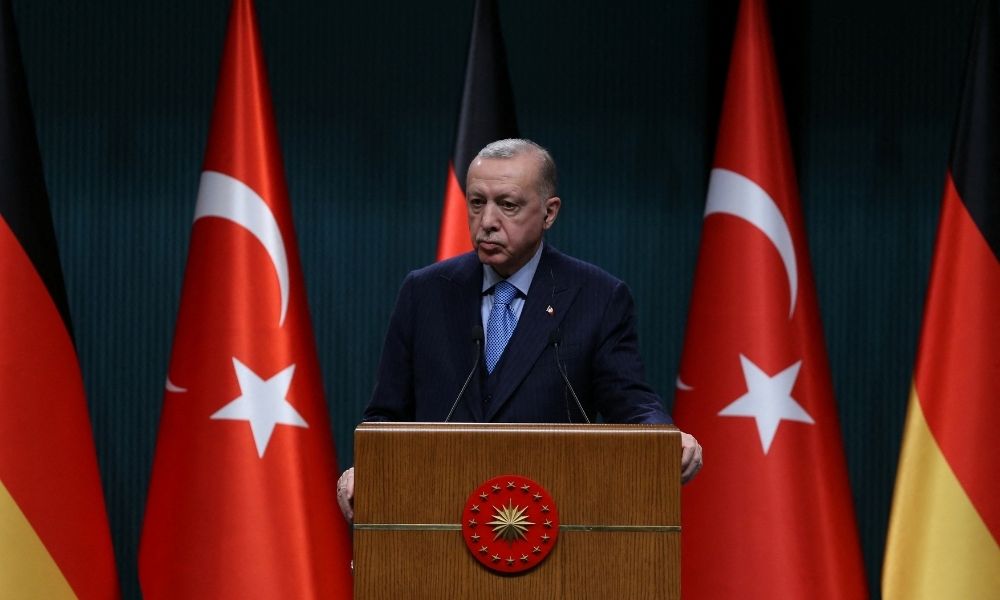 Eleições na Turquia: Erdogan recebe mais votos, mas não evita segundo turno contra Kilicdaroglu
