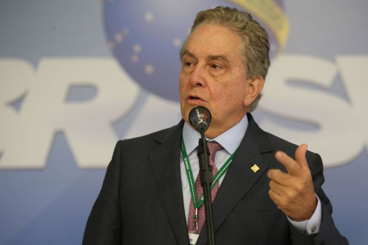 Adiamento do Censo 2021 é ‘marca da nossa estupidez’, diz ex-presidente do IBGE