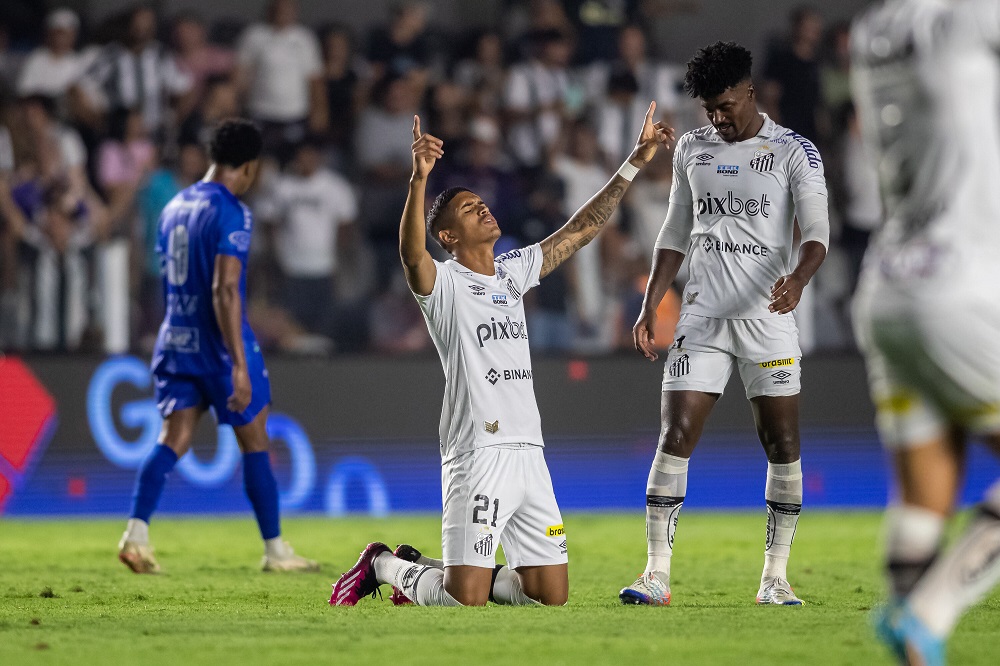 Com gol de Lucas Barbosa, Santos vence o São Bento na Vila Belmiro