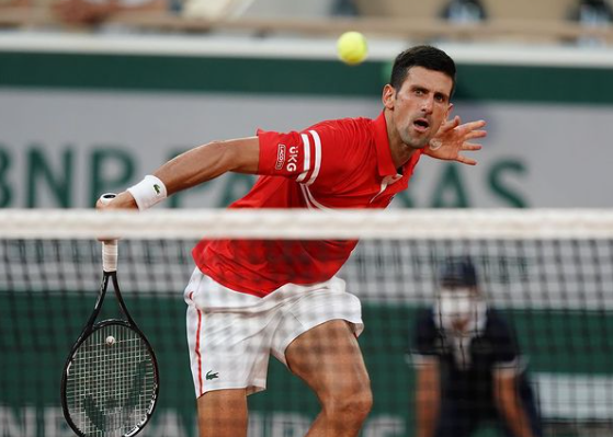 Novak Djokovic volta a ser detido na Austrália neste sábado