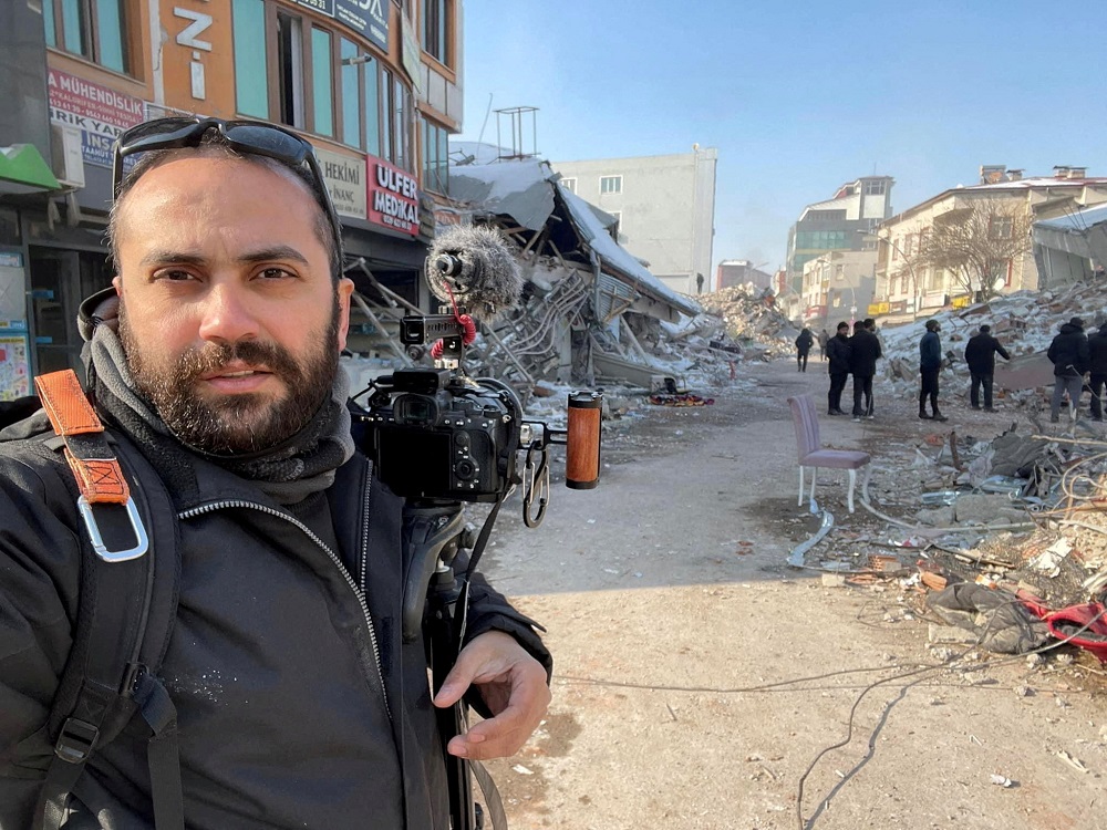 Fotojornalista da Reuters morre em bombardeios no sul do Líbano