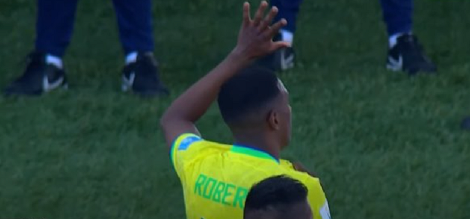 Mundial sub-20: Robert Renan, zagueiro do Brasil, reage ao ser provocado por argentinos; assista