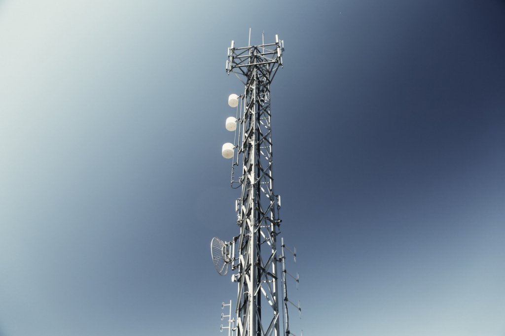 Instalação de antena opõe moradores do Morumbi e empresa responsável