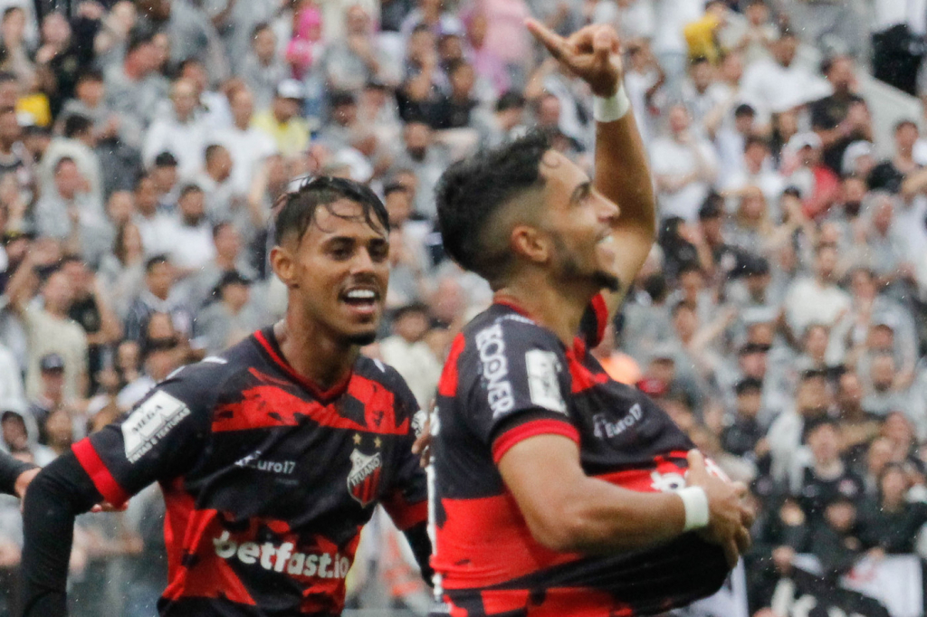 Ituano surpreende, vence Corinthians nas penalidades e vai à semifinal do Paulistão