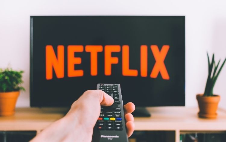 Netflix suspende por completo serviço na Rússia devido à guerra contra a Ucrânia