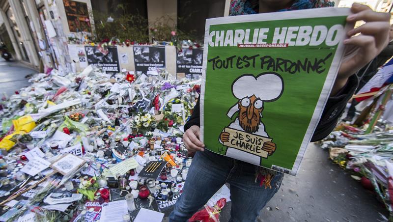 Justiça condena 14 cúmplices dos terroristas que atacaram a redação do Charlie Hebdo