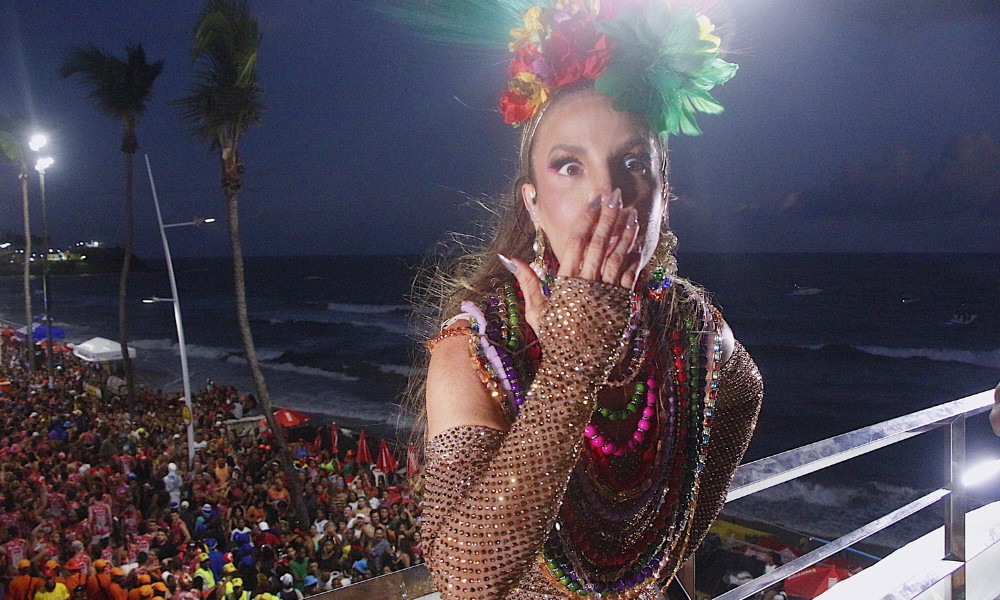 Ivete Sangalo chora e cogita despedida de bloco de Carnaval: ‘Não está me fazendo bem’