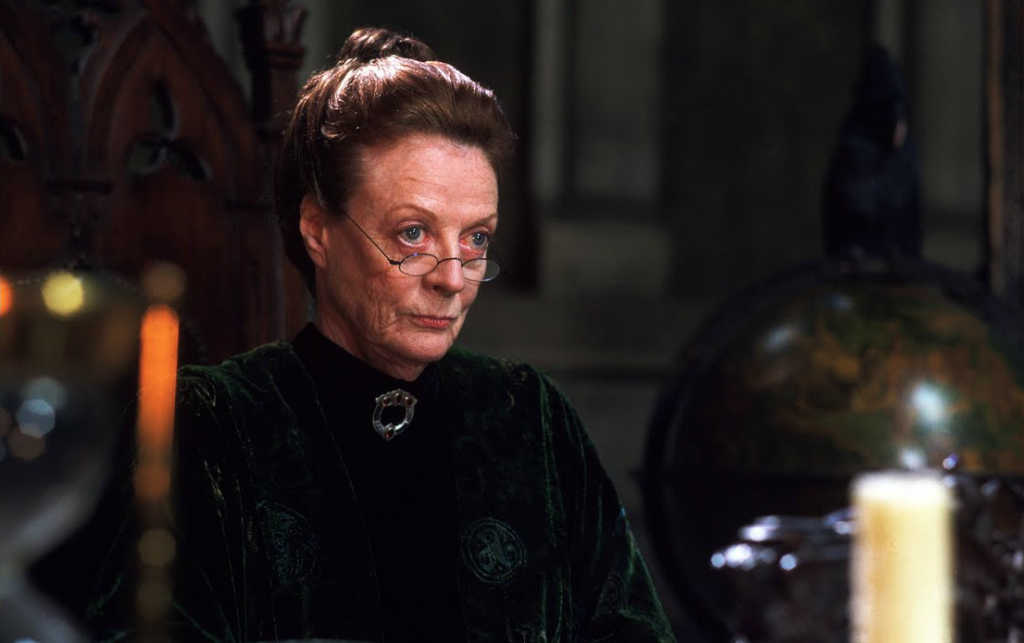 Morre Maggie Smith, atriz de ‘Harry Potter’ e ‘Downton Abbey’, aos 89 anos