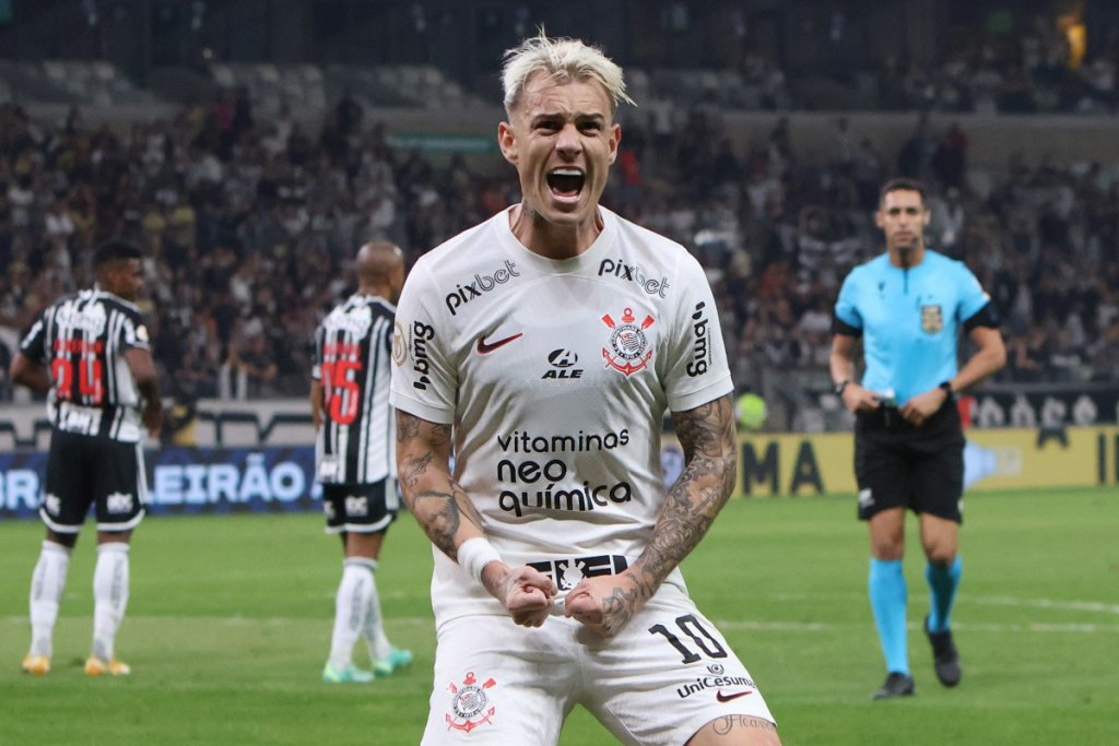 Perto do adeus, Róger Guedes participou de 60% dos gols do Corinthians no Campeonato Brasileiro