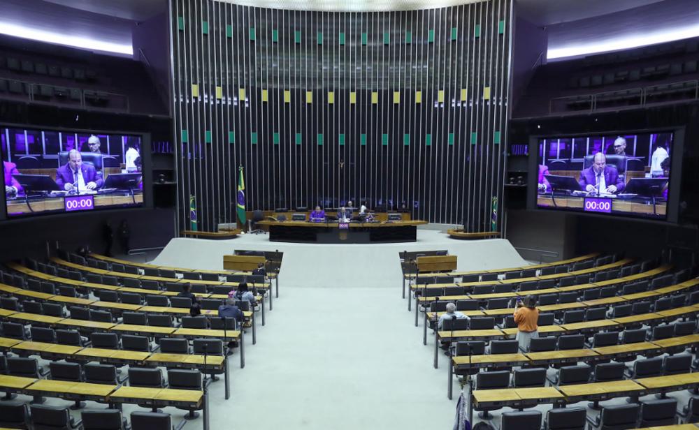 Câmara adia votação de mérito do PL da desoneração da folha em meio a impasse sobre inclusão de prefeituras