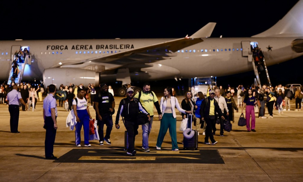 Operação Voltando em Paz resgata 916 brasileiros de guerra entre Israel e Hamas