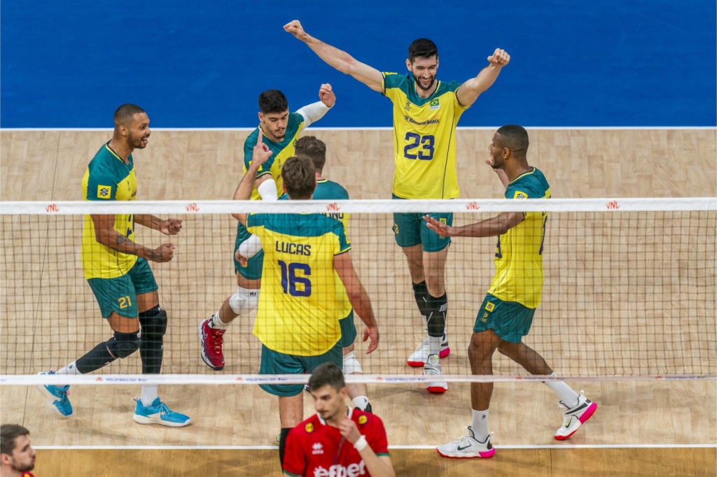 Brasil vence Bulgária com tranquilidade e sobe para quarta posição da Liga das Nações de Vôlei