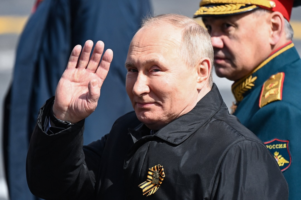 Em discurso do Dia da Vitória, Putin defende invasão à Ucrânia: ‘Única decisão correta possível’