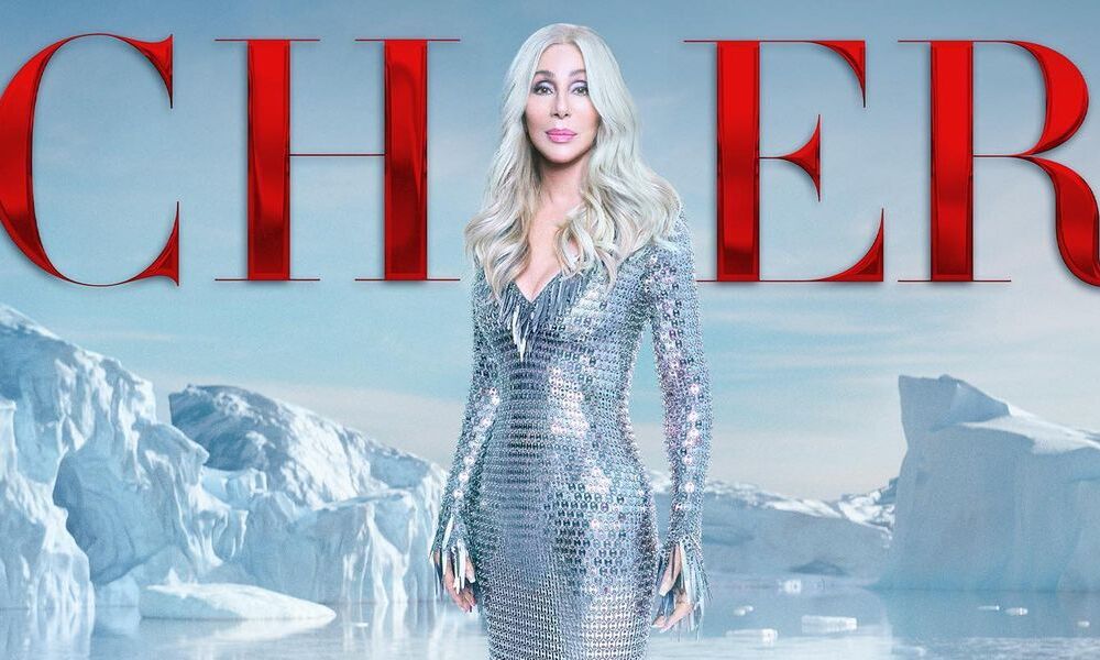 Cher anuncia novo álbum de músicas inéditas de Natal; saiba detalhes