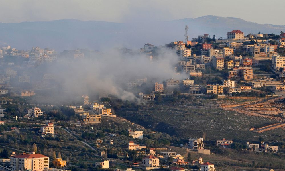 Hezbollah ataca posições de Israel na fronteira com o Líbano