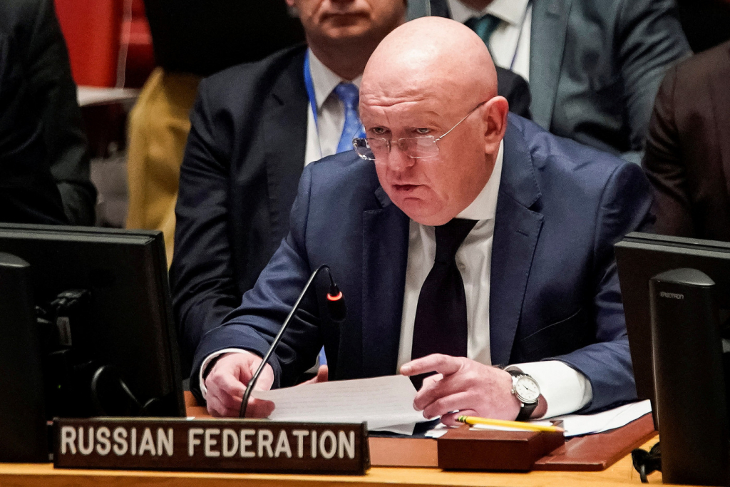 Rússia reclama na ONU que entrega de armas a Kiev prolonga a guerra