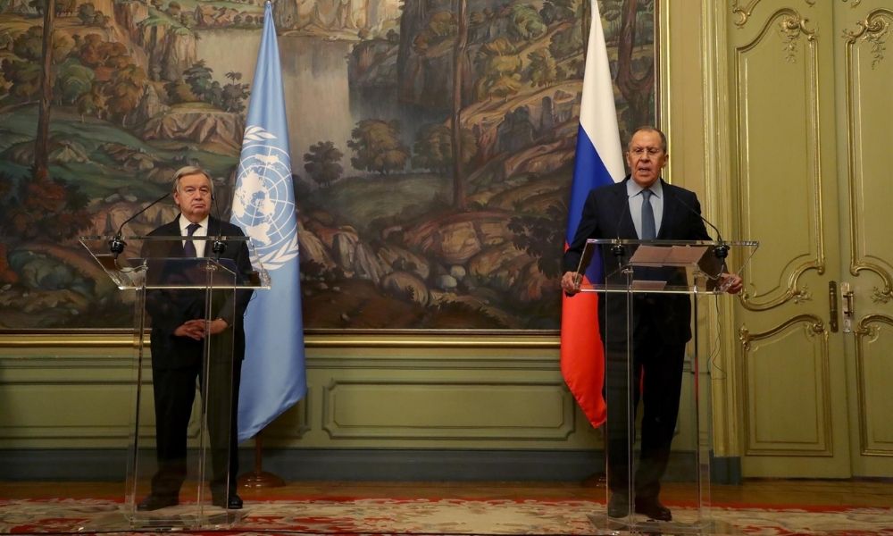 Secretário-geral da ONU pede cessar-fogo na Ucrânia durante visita a Moscou