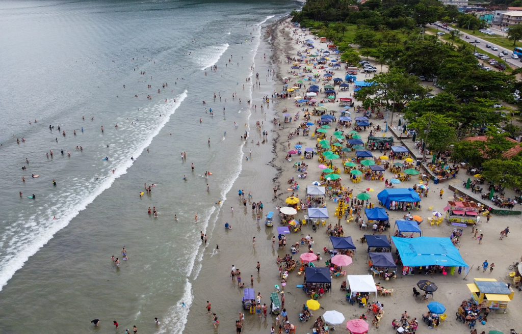 Litoral de São Paulo tem 33 praias impróprias para banho; saiba quais