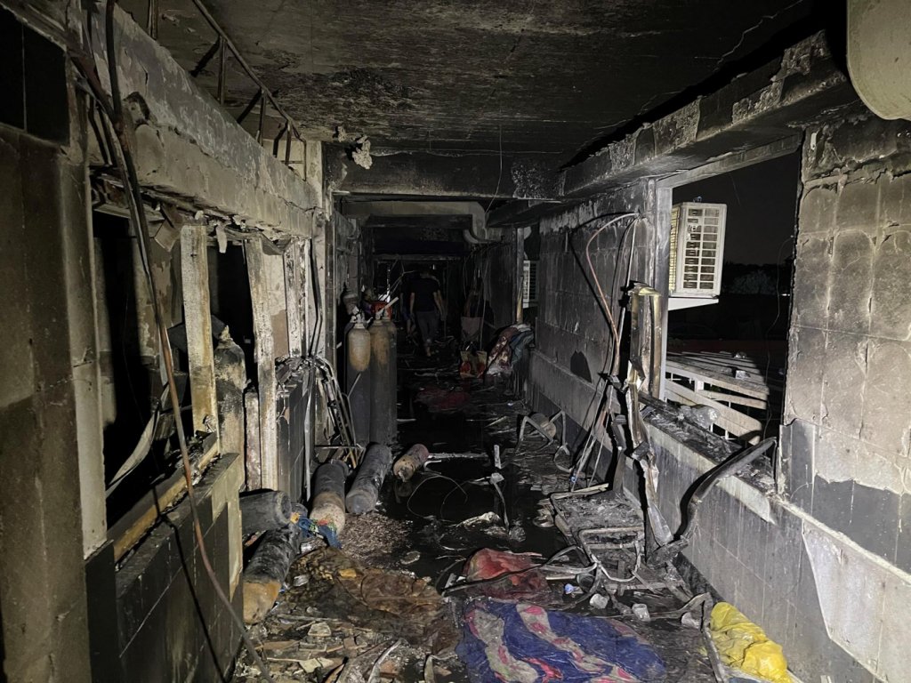 Explosão de cilindros de oxigênio em hospital exclusivo para Covid-19 no Iraque deixa pelo menos 60 mortos