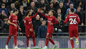 Com dois gols de Salah, Liverpool vence o Tottenham e acaba com jejum como visitante