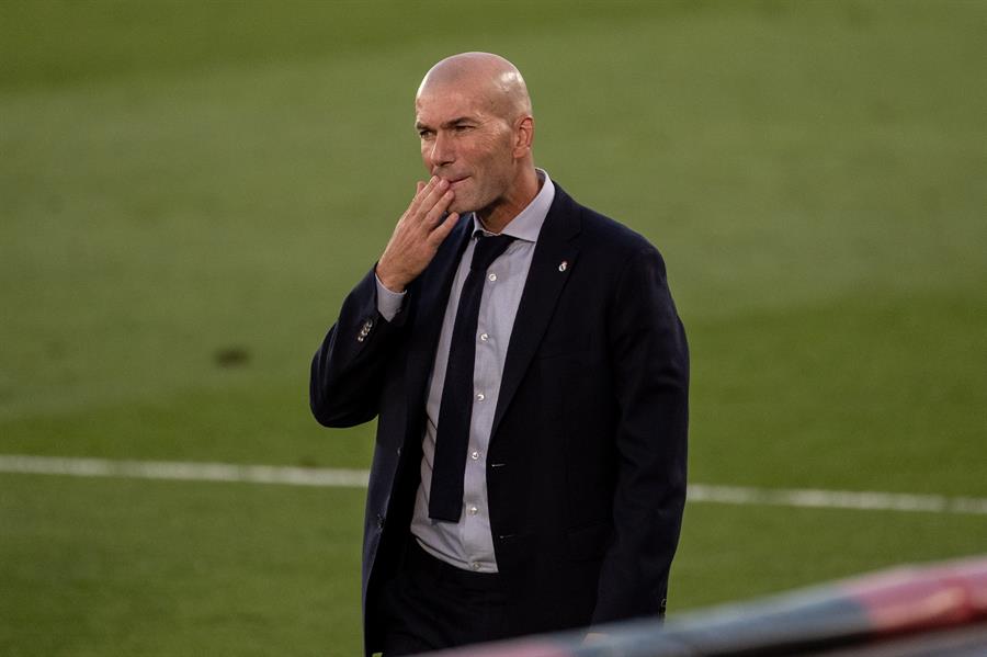 Zidane aponta para um futuro incerto no comando do Real Madrid: ‘Vivo o agora’