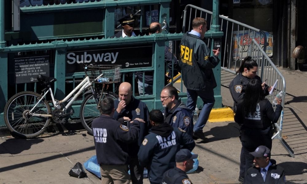 Polícia de Nova York recupera pistola e carregadores usados em ataque no metrô