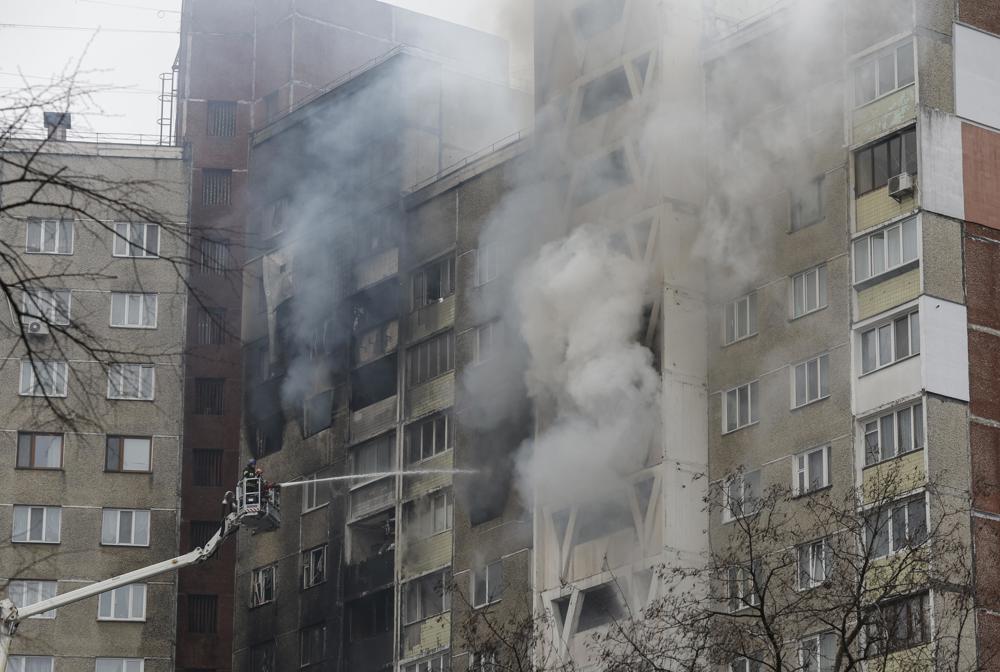 Ataque russo com 64 mísseis e drones deixa cinco mortos e dezenas de feridos na Ucrânia