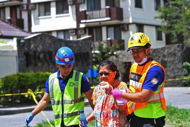 Terremoto de magnitude 7,6 atinge as Filipinas