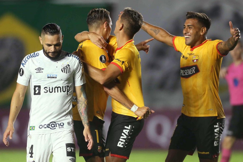 Santos estreia na Libertadores perdendo de 2 a 0 para o Barcelona de Guayaquil