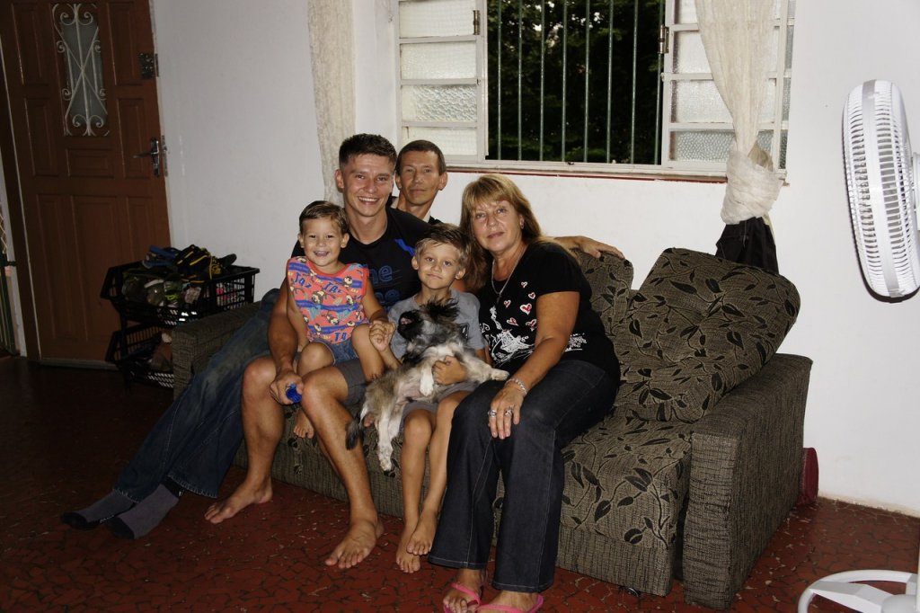 Brasileira relata dificuldades para trazer sogros ucranianos para o Brasil: ‘Sentimento de impotência’