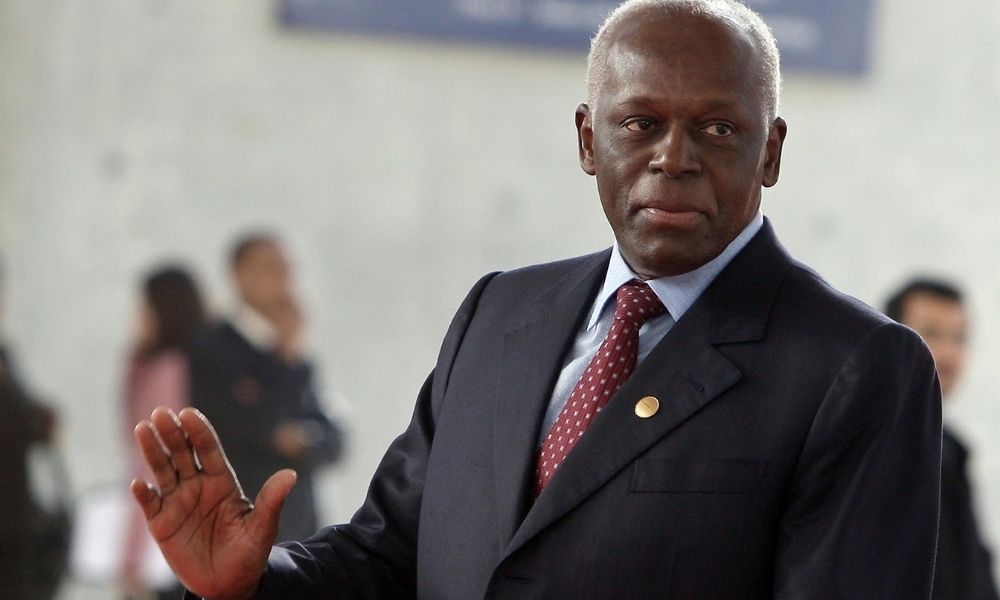 Ex-presidente da Angola, José Eduardo dos Santos, morre aos 79 anos