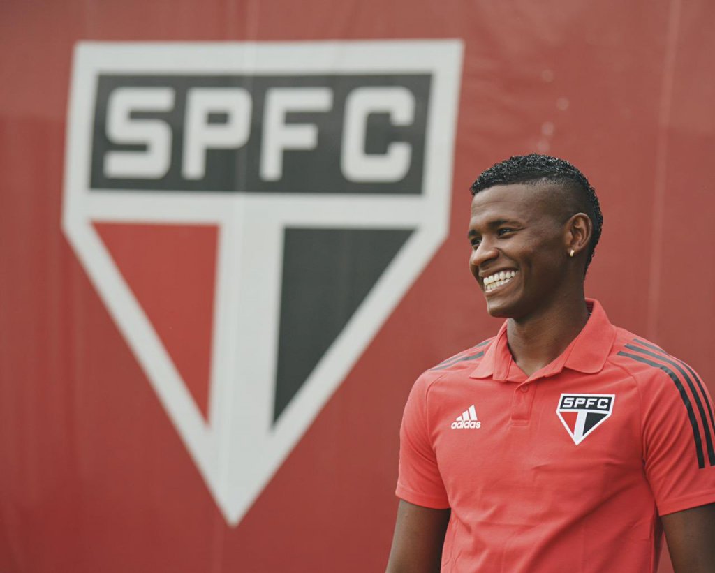 Orejuela fala em ganhar títulos no São Paulo: ‘Está armando um grande time’
