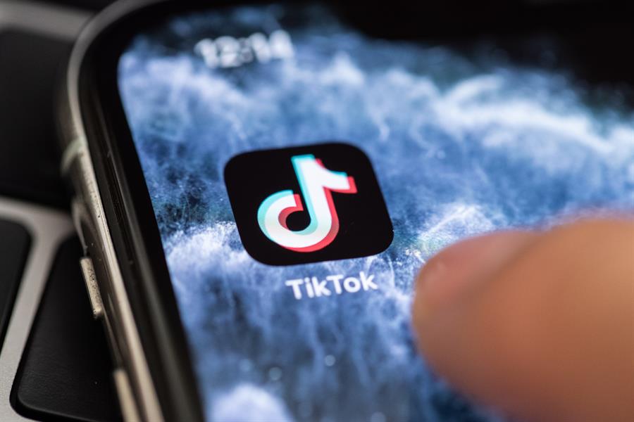 Cinco meses após voltar a funcionar, TikTok é bloqueado novamente no Paquistão por ‘indecência’