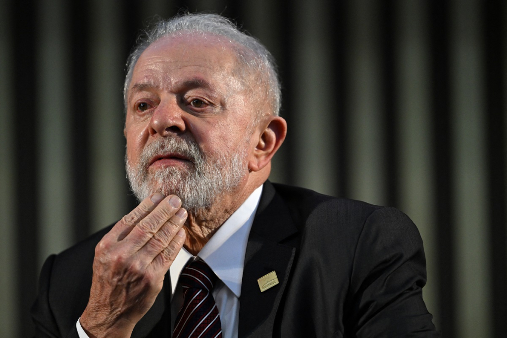 Lula conversa com presidente do Equador sobre combate ao crime organizado