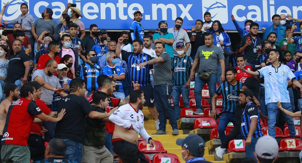 Governador atualiza número de feridos durante briga em estádio no México