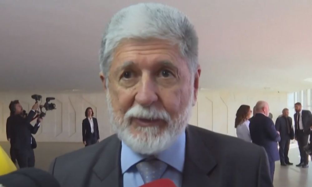 Celso Amorim chega à Venezuela para acompanhar eleições presidenciais em momento de tensões